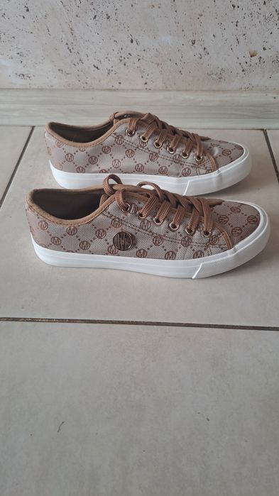 Дамски сникърси MOHITO