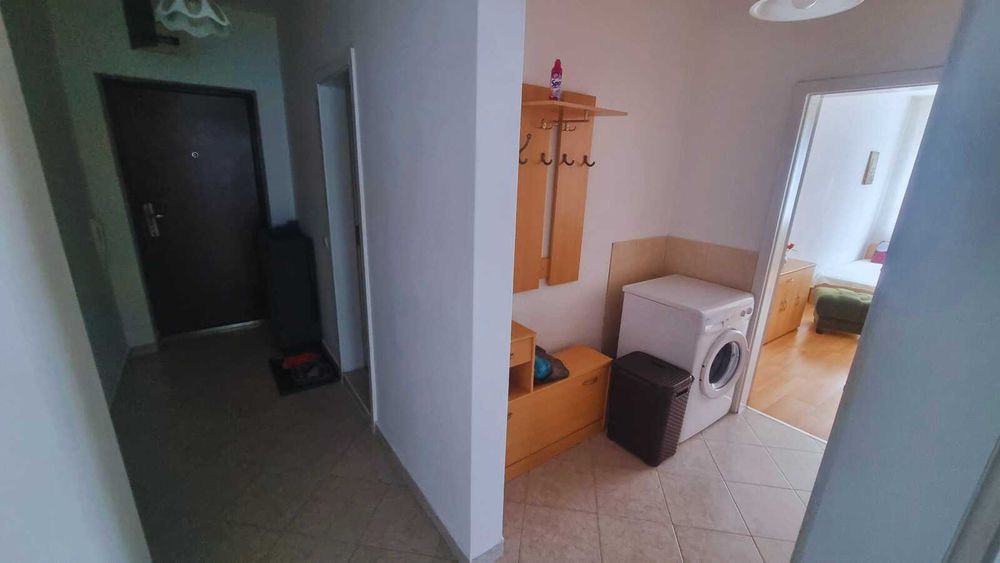 Дава се под наем Тристаен апартамент в София, Люлин - център - 120 кв.м за 561 € - Снимка #1