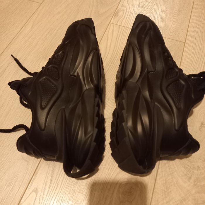 Adidași mărimea 40 piele