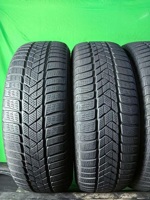 225/60R18  Pirelli sottozero 3 stare foarte buna