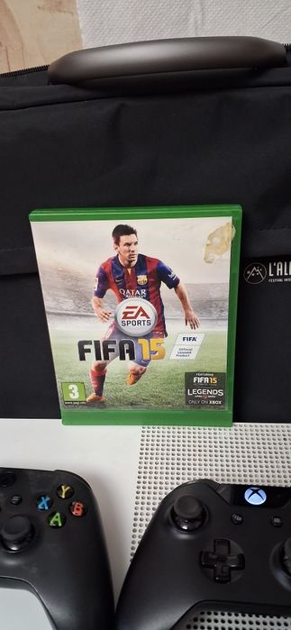 De vanzare xbox one s