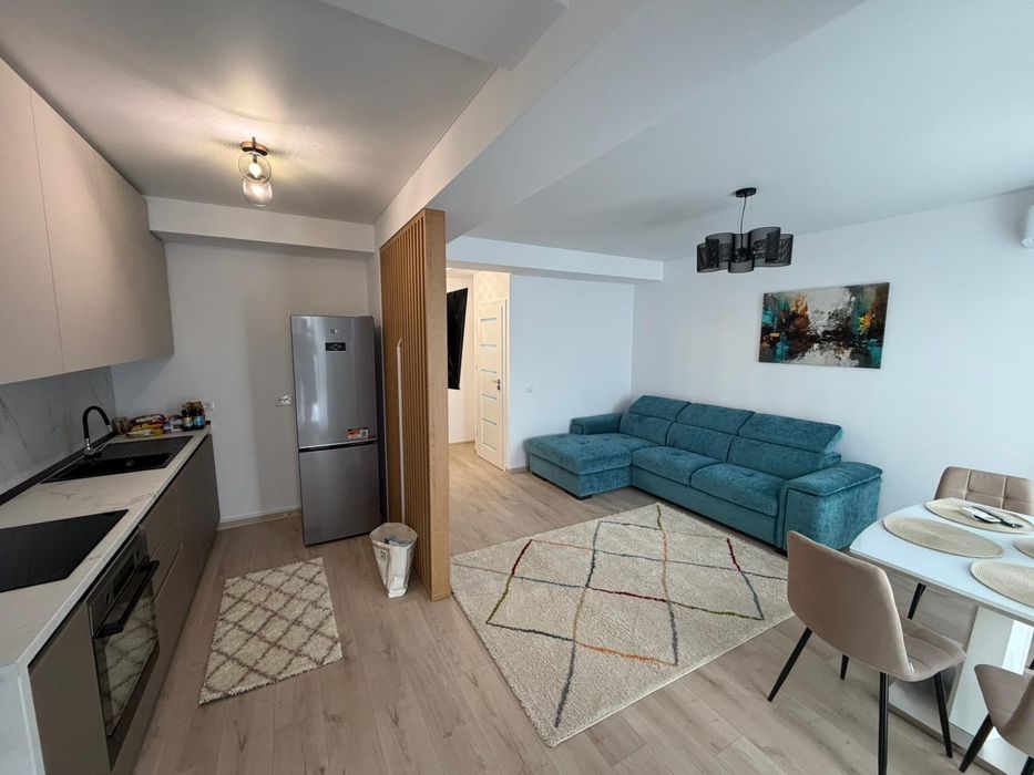 De Închiriat Apartament Nou, Micro 14, 2 Camere, De Lux