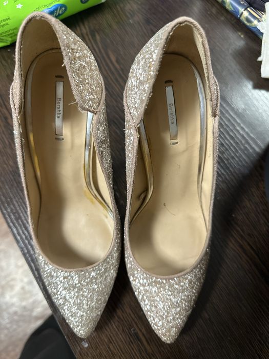 Туфли Bershka 37р