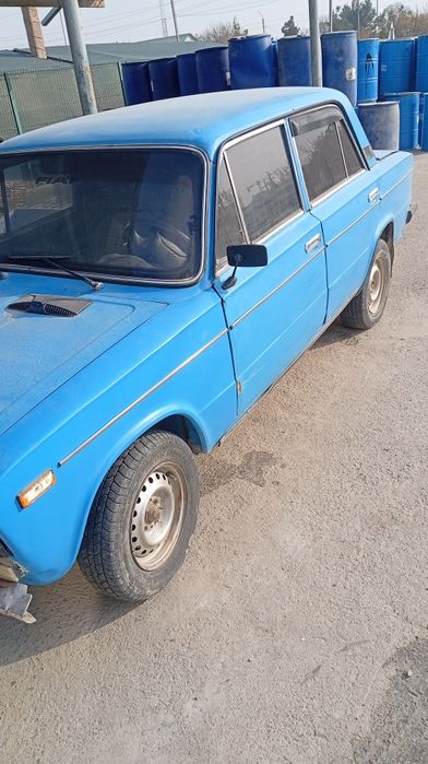 Vaz 2106 sotiladi