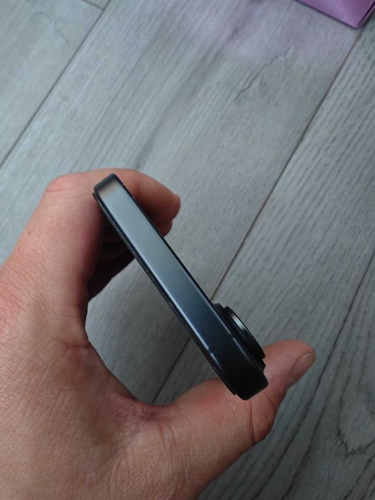 iPhone 17 512GB ca nou 4 cicluri 100% baterie