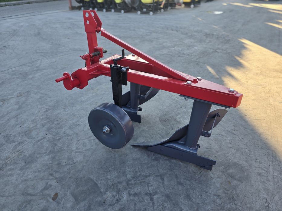 Plug agricol Polonia 22-35cp
