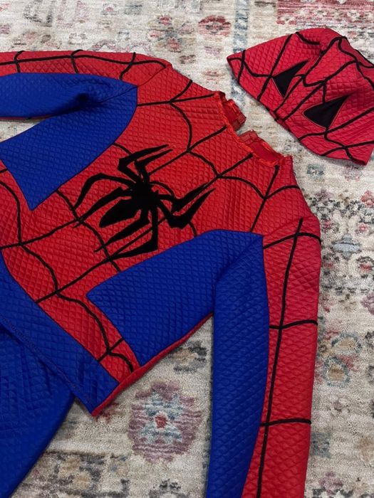 Человек паук костюм