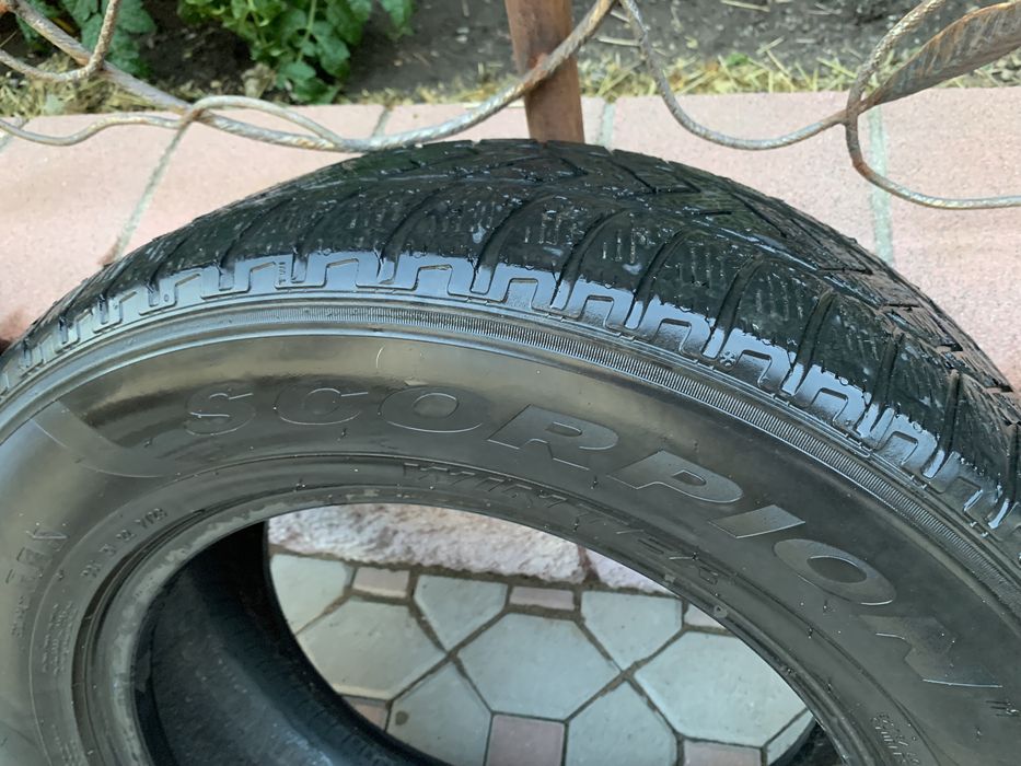 Резина шины 235/65 R17