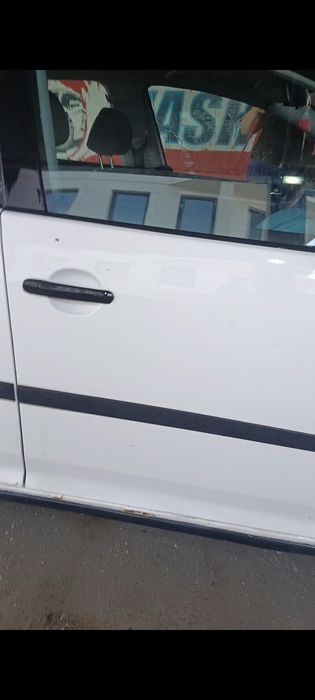 Vând Golf 5 an 2006