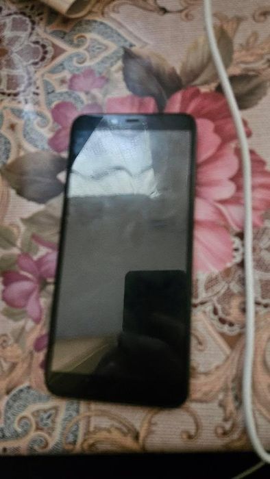 Telefon ALLVEV !