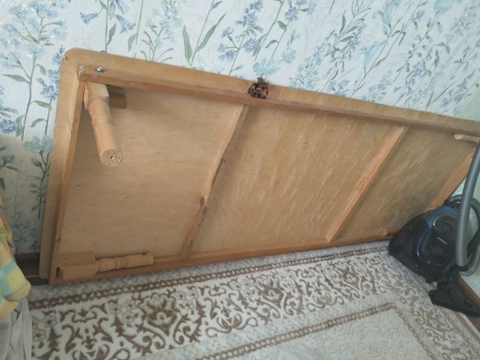 Чайный стол аяғы жиналады