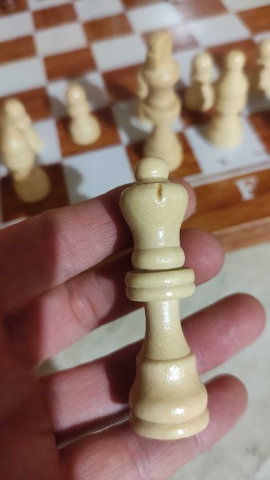 Комплект за шах и табла дървени фигури