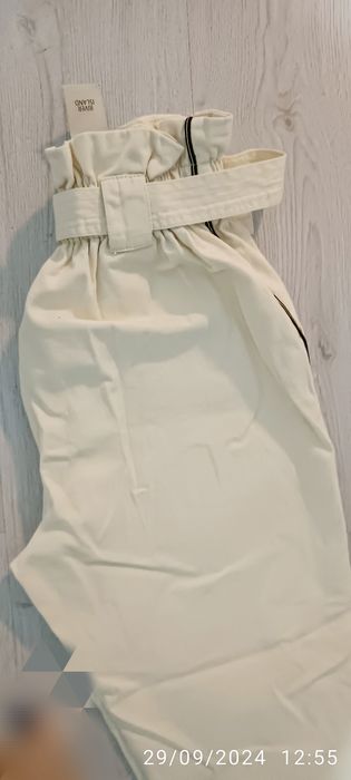 Дамски панталон размер М