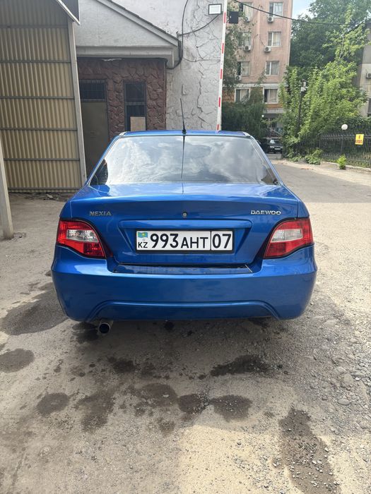 Продам Daewoo Nexia 2