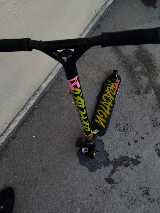 Трюковой самокат