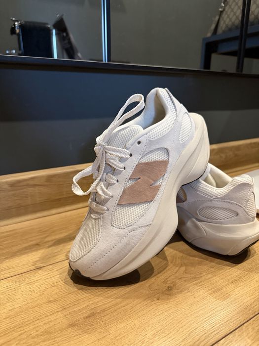 Обувки New Balance