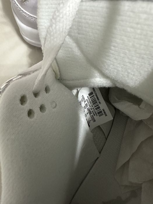 Vand  Air Jordan 4 piele