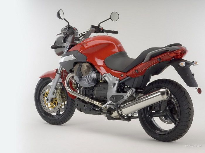 Moto Guzzi Breva