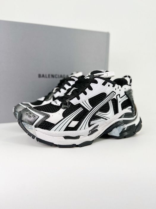Balenciaga Runners NEW!