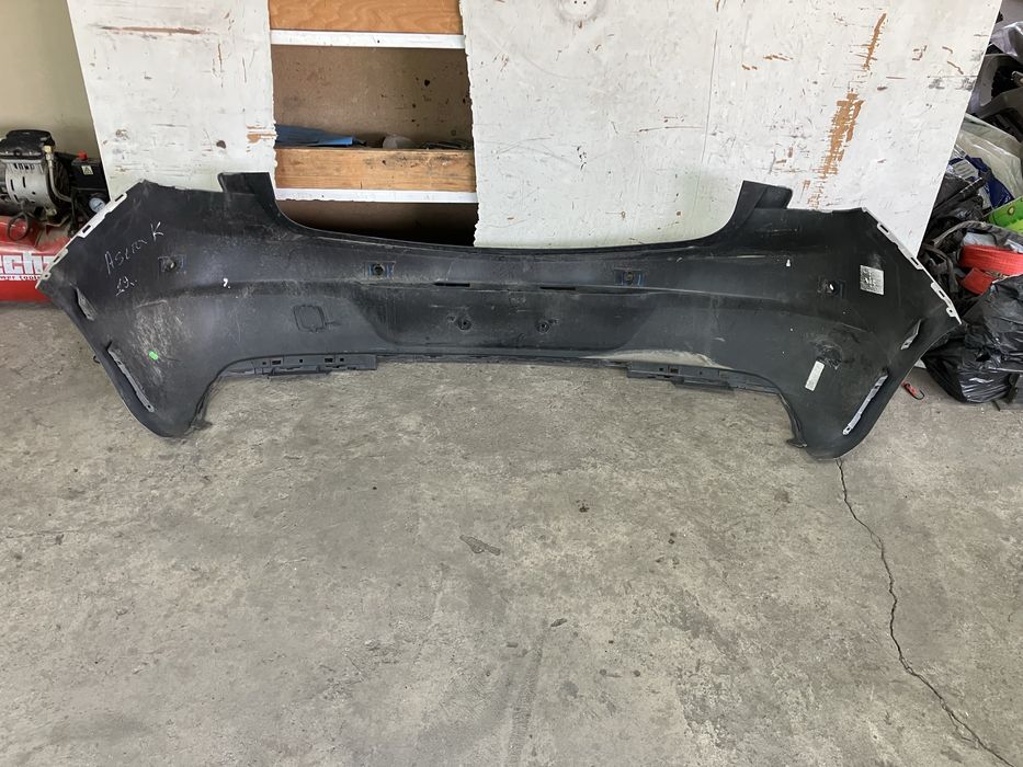 Задна броня за Opel Astra K Hatchback Опел Астра К Хечбек 2016-2021г