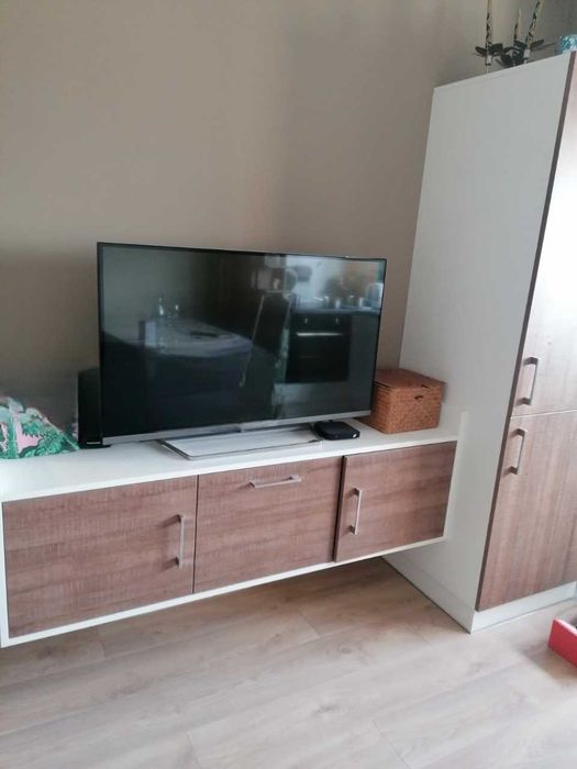 Дава се под наем Тристаен апартамент в София, Надежда 4 - 64 кв.м за 612 € - Снимка #2