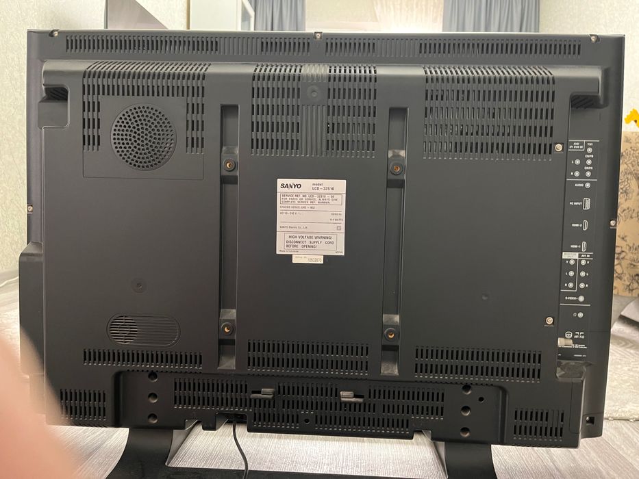 Продается телевизор