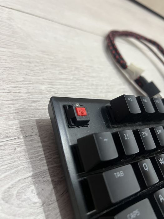HyperX Origins Core геймърска клавиатура