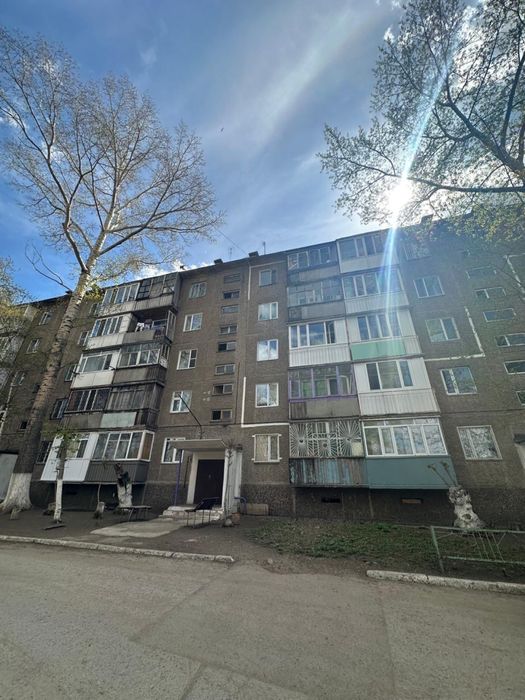 Продается 2х-комн.кв на 6 микрорайонк