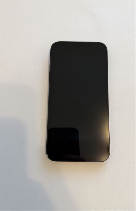 Vand iphone 14 Midnight de 128Gb