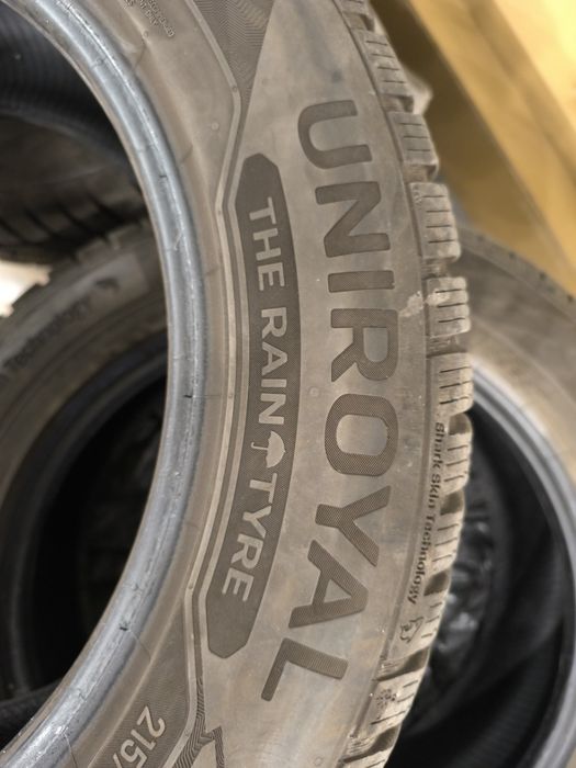 215.60.17 UNIROYL
