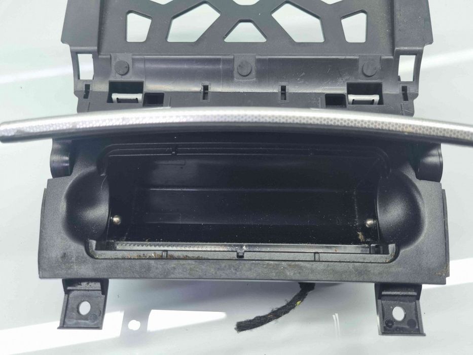 Scrumiera Audi A3 Sportback (8PA) [Fabr 2004-2013] 8P0857951