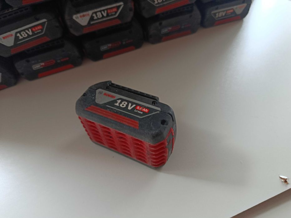 BOSCH 5.0Ah 18V acumulator baterie sursa autofiletanta bormasina