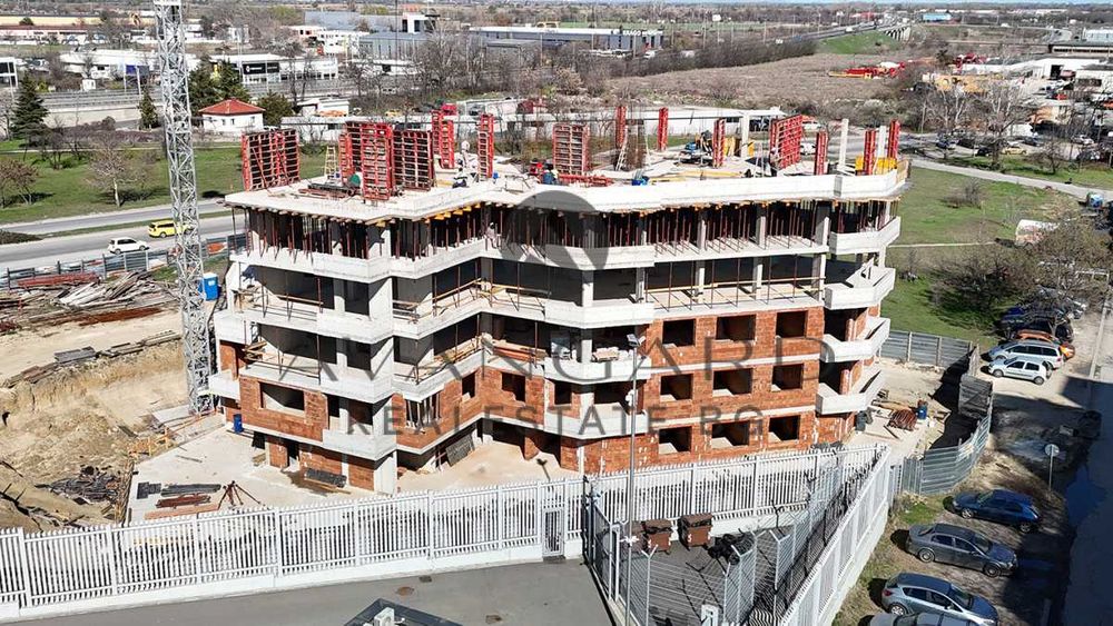 Продава се Двустаен апартамент в Пловдив, Тракия - 68 кв.м за 1043 €/кв.м - Снимка #3