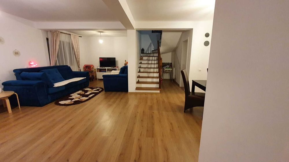 Inchiriere casa cu curte, langa Bucuresti, in localitatea Sabareni