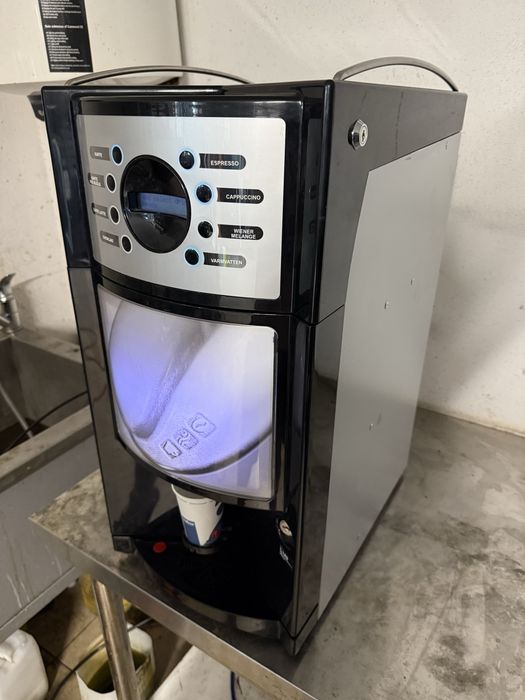 Bianchi Gaia,aparat cafea 1 macinator boabe,2 instant ciocolata si lapte,an2014