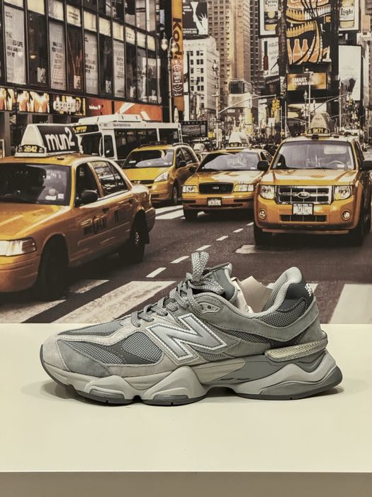 New Balance 9060 Gray