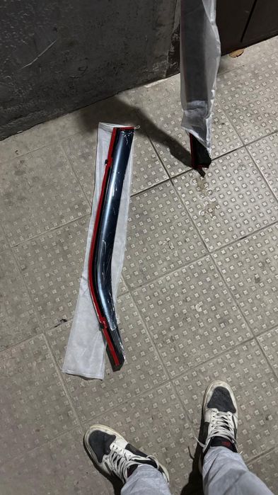 Ветравик для машина