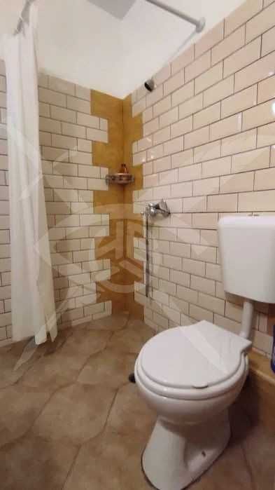 Дава се под наем Двустаен апартамент в Варна, Център - 53 кв.м за 375 € - Снимка #4