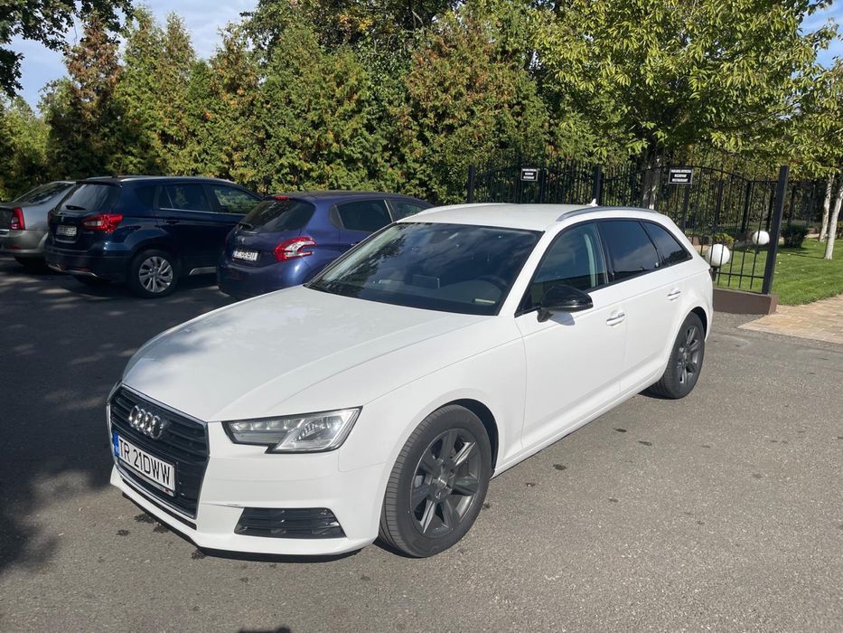 Audi A4 Avant 2017 | Automat | Virtual Cockpit | Keyless | Navi