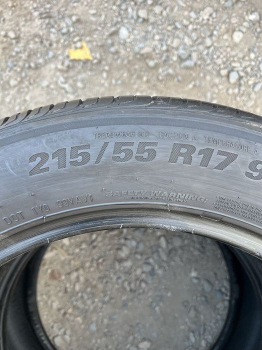 Продам резину комплект 215/55/17