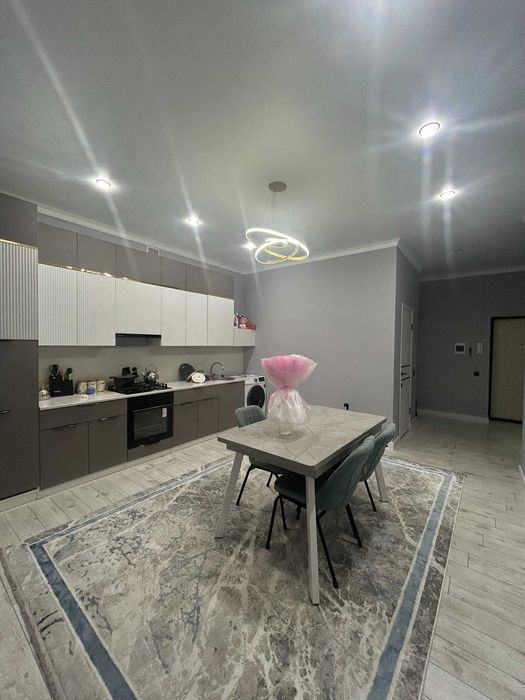 Продам 2х комн кв Батыс