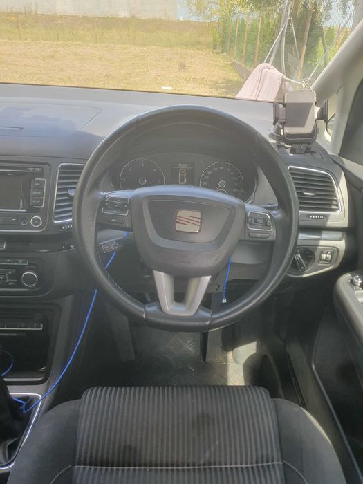 SEAT Alhambra 2012 — imagine 4