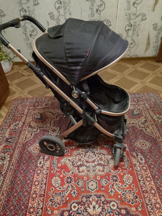 Продам детскую коляску