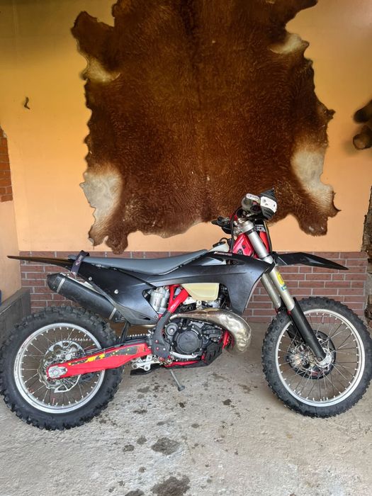 Vand Ktm 300 impecabil (Gas Gas )