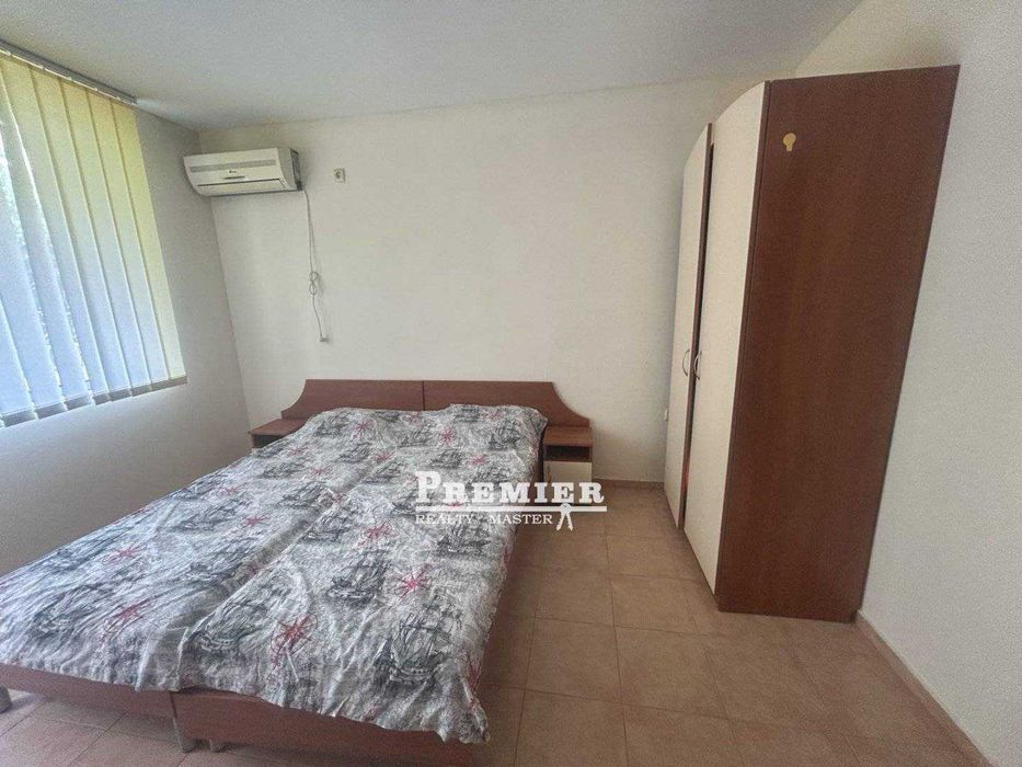 Продава се Двустаен апартамент в к.к. Слънчев бряг - 65 кв.м за 1000 €/кв.м - Снимка #4