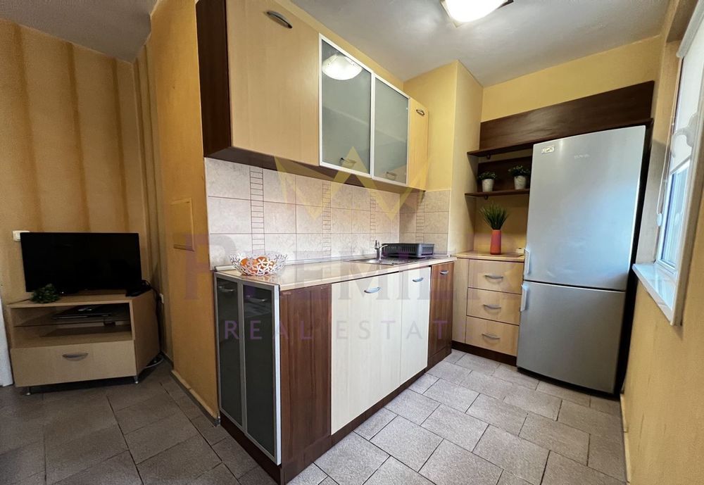 Дава се под наем Тристаен апартамент в Варна, Чаталджа - 80 кв.м за 918 € - Снимка #3