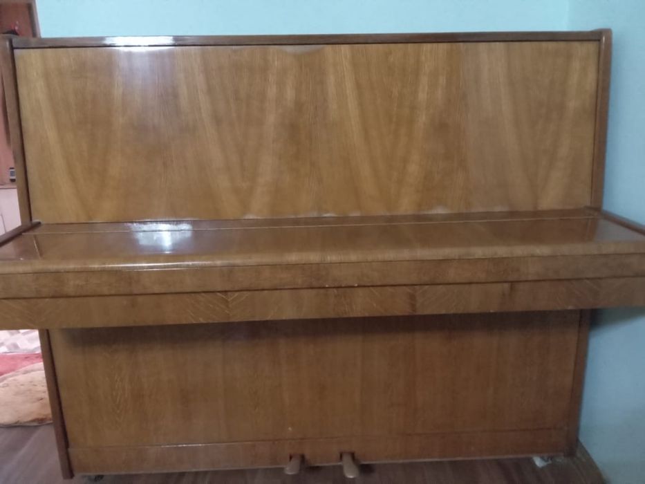 Продам фортепиано
