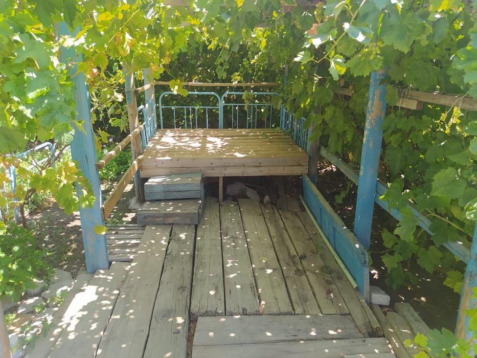 Продаётся дом с участком