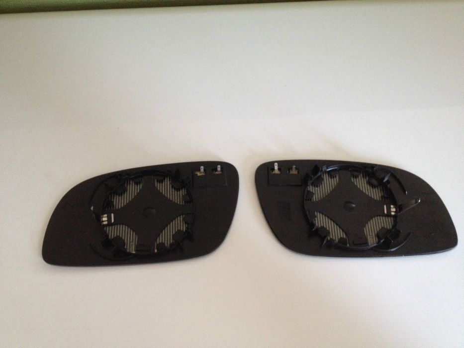 Oglinzi / oglinda stânga / dreapta VW Volkswagen touran 2003-2009