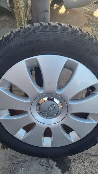 Гуми Pirelli 205 55 16 + джанти